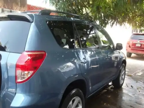 Toyota RAV42008