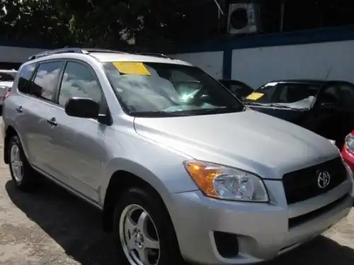 Toyota RAV42010