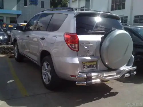 Toyota Rav4 08Tres Filas De Asientos Inicial Rd$200,000 Cuotas Rd$16