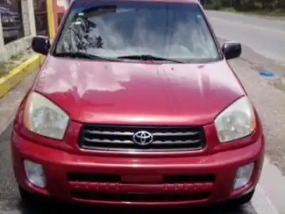 Toyota Rav4 rojo 2003 Excelentes condiciones 