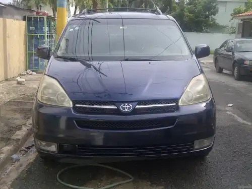 Toyota Sienna 2004 Azul