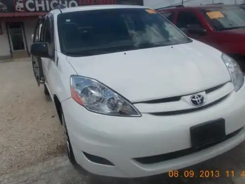 Toyota Sienna 2007 LE 