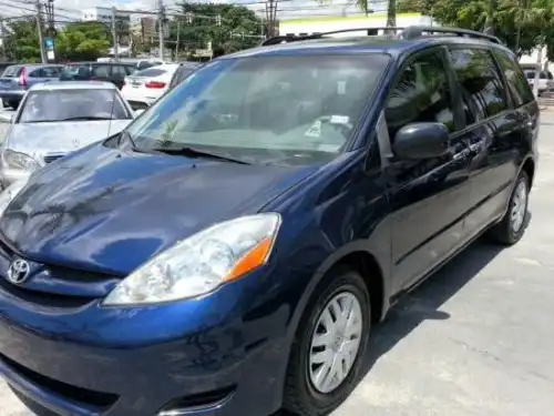 Toyota Sienna 2007 LE 