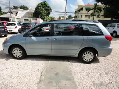 Toyota Sienna 2008  