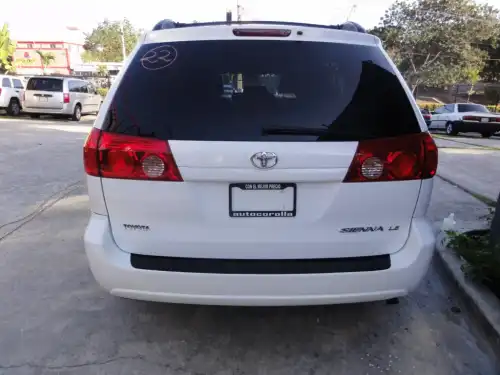 Toyota Sienna 2009 Recien Importada