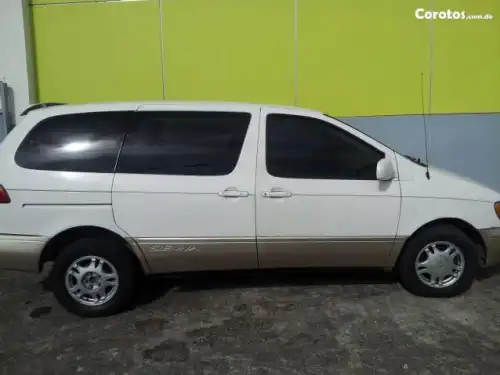 Toyota Sienna 98