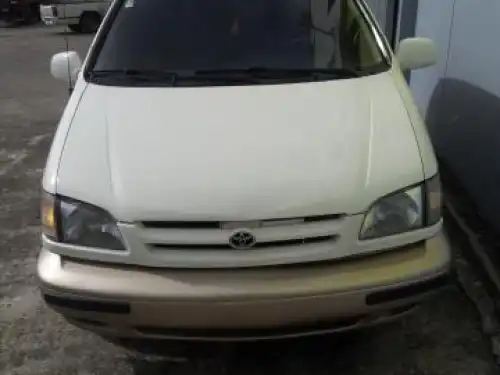 Toyota Sienna 98