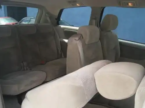 Toyota Sienna LE 2008