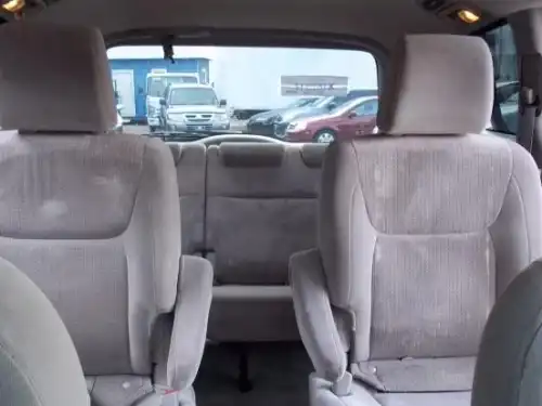 Toyota Sienna LE 2009