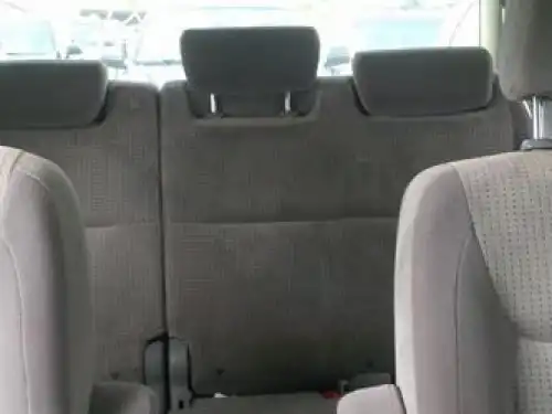 Toyota Sienna LE 2009