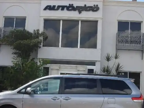 Toyota Sienna LE 2011