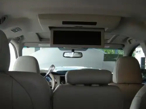 Toyota Sienna XLE 2011