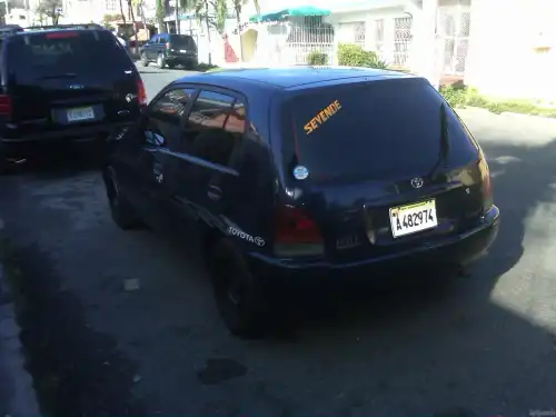 Toyota Starlet nunca chocado precio RD$196mil