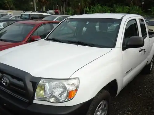 Toyota Tacoma  2010