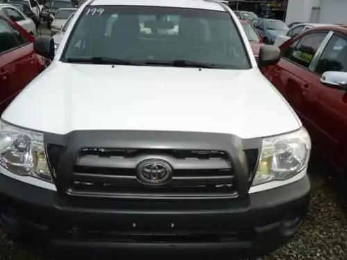 Toyota Tacoma  2010
