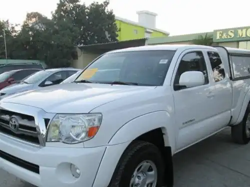 Toyota Tacoma  2010