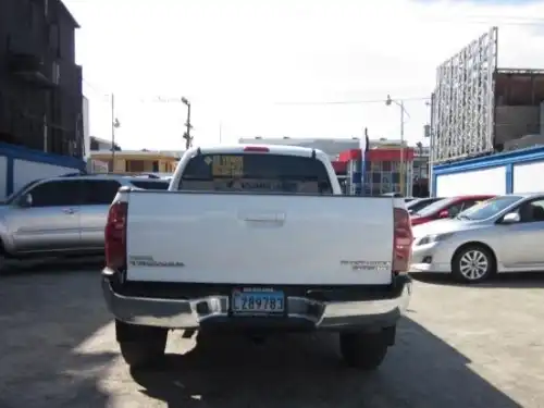 Toyota Tacoma Pre_Runner 2007