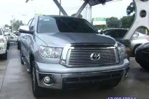 Toyota Tundra Platinium 2011