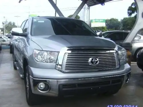 Toyota Tundra Platinium 2011