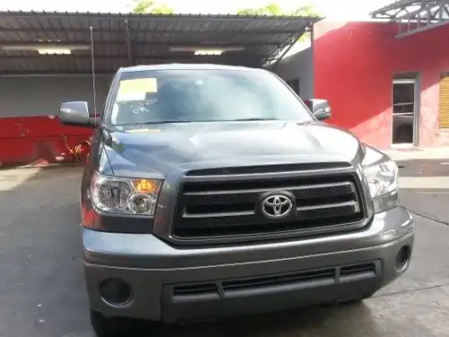Toyota Tundra Platinium 2011