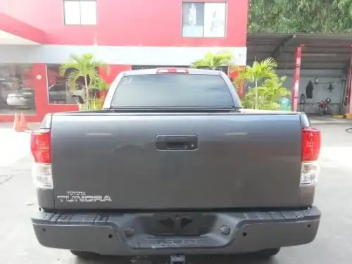 Toyota Tundra Platinium 2011
