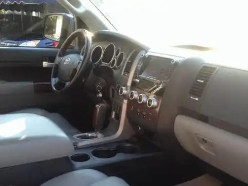 Toyota Tundra Platinum 2010