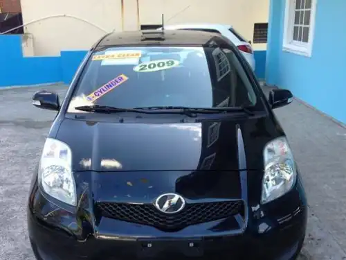 Toyota VITZ  2009