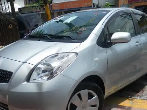 Toyota VITZ  2009