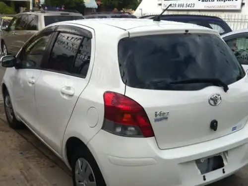 Toyota VITZ  2009