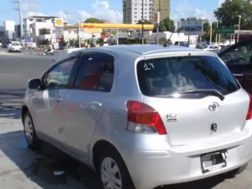 Toyota VITZ  2010