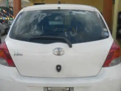 Toyota VITZ  2010