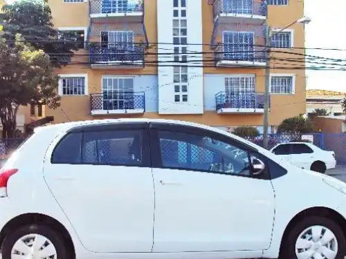 Toyota VITZ  2010