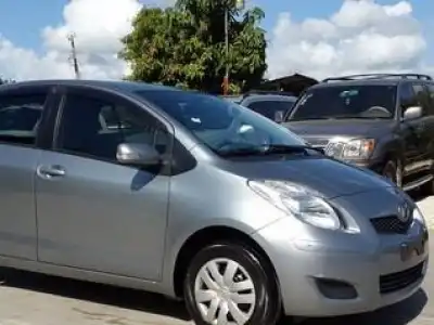 Toyota VITZ  2010