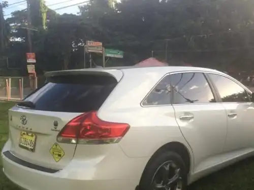 Toyota Venza  2010