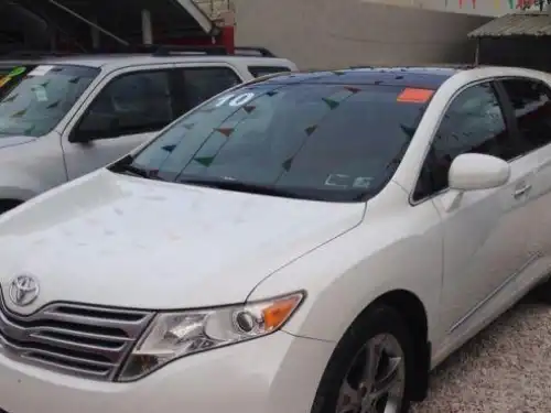 Toyota Venza  2010