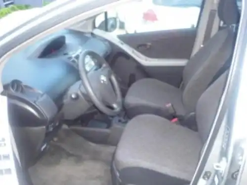 Toyota Vitz 2008