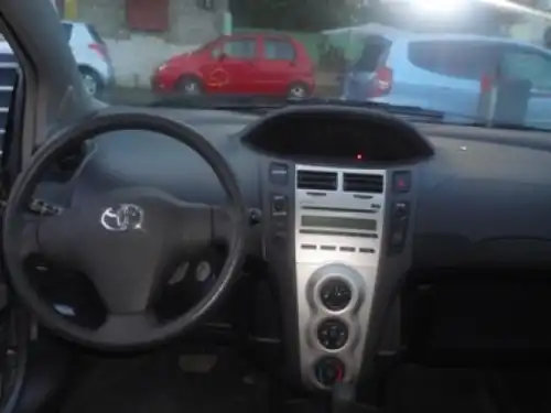 Toyota Vitz 2008