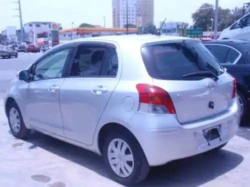 Toyota Vitz 2009