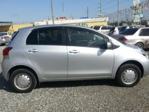 Toyota Vitz 2009