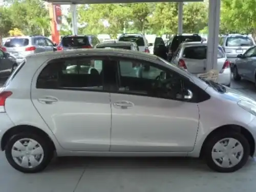 Toyota Vitz 2009