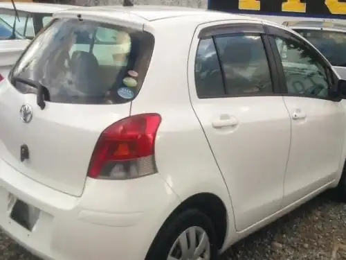 Toyota Vitz 2009