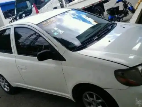 Toyota Yaris  2002  