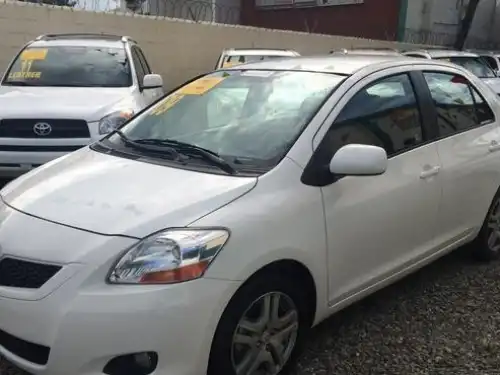Toyota Yaris  2009