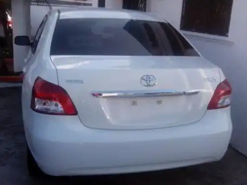 Toyota Yaris  2010