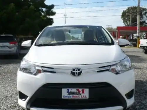 Toyota Yaris  2014