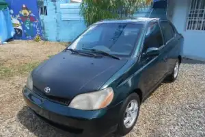 Toyota Yaris 2001