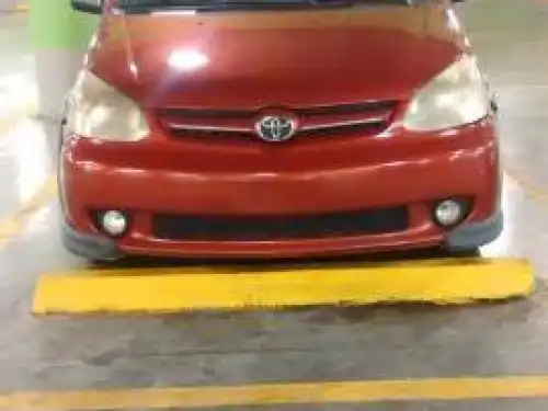 Toyota Yaris 2003 Gas 