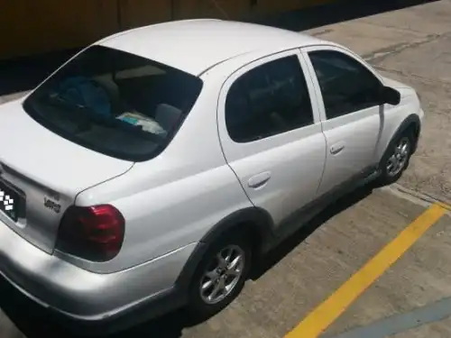 Toyota Yaris 2006 Blanco 