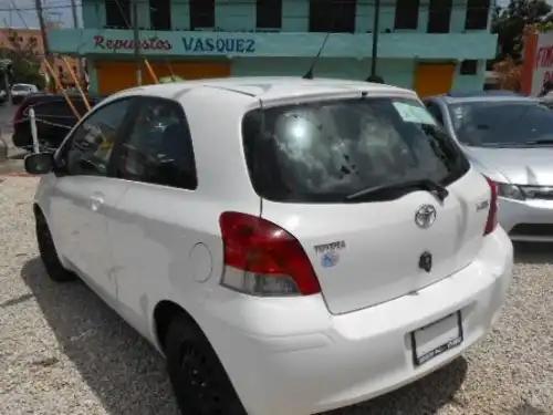 Toyota Yaris 2010