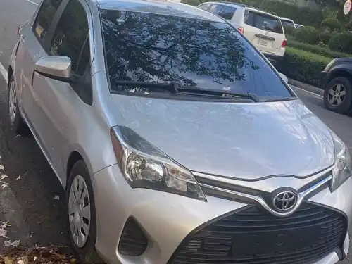 Toyota Yaris 2015 -IMPECABLE